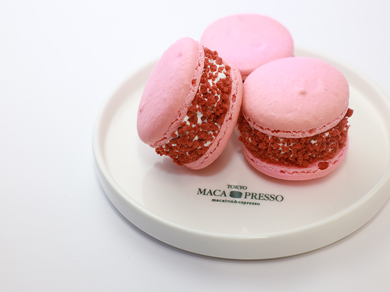 ベリー味のマカロン
